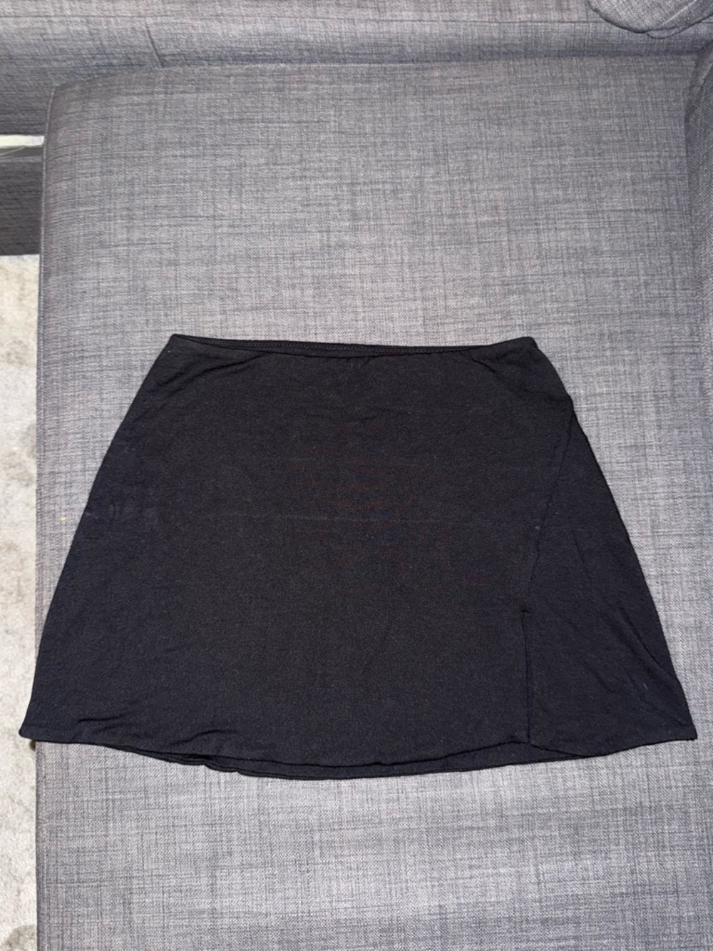 Oh Polly Tula mini skirt with split in black - Picture 6 of 9